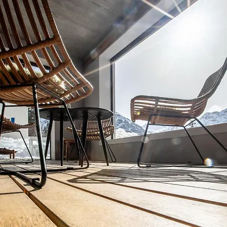 Haus Burgermeister Tschirpen * Arosa